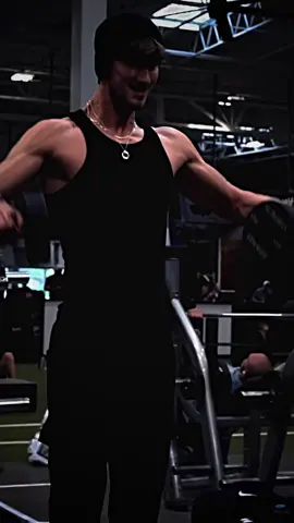 Gettin ready for summer #fyp #gym #Fitness #greenscreenvideo