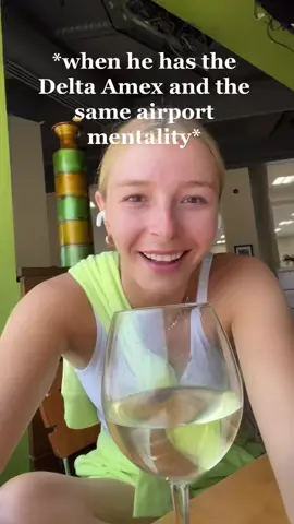 airport vibes are always high #fyp #OOTD #bf #travel #traveltiktok