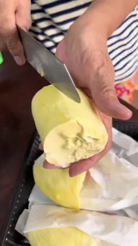 วอเอ๊ะๆๆๆ #ทุเรียนหมอนทอง  #วอเอ๊ะเอ๊ะเอ๊ะเอ๊ะเอ๊ะๆๆๆๆ 55