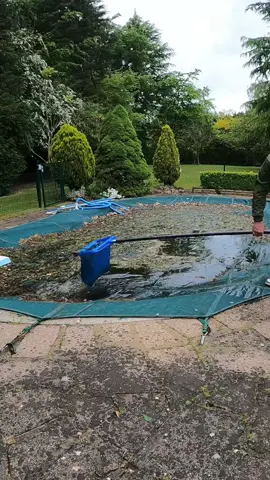 Another pool ready for the summer!! #hollayaboy #thep00lguy #oddlysatisfying #satisfying #HolidayModeActivated #fyp