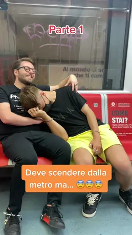 Riuscirà a scendere alla fermata? 🚋 #ipnosi #hypnosis #hypnotist #hypnotized #ipnotistaisback