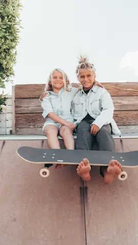 the photos from our last shoot 🤩 #zaraoutfit #zarakids #surfskate #photoshootpose #modeling #california