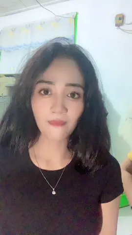 Ngk cantik si tp yg iri banyak 🤭🤭🤭@ermasari88 @libragirl1507 ia kan bestie 🤣🤣🤣#fyppelitbangett #tiktokpelitgpernahfyp 🥺🥺