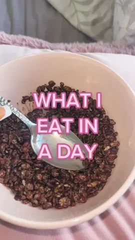 What I eat in a day 🍜 🍕 🍦 #whatcharlyeatsinaday #whatieatinaday #wieiad