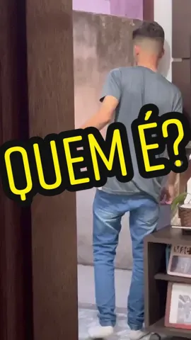 Tem alguém em casa?