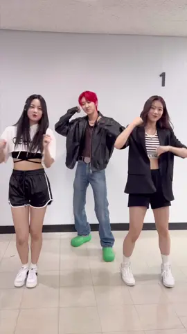 HOT☀ #THE8 with #KAZUHA #EUNCHAE @le_sserafim  #LE_SSERAFIM #SEVENTEEN #HOT #SVT_HOT