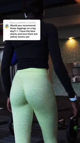 Reply to @jadefitmcn  I’d recommend neutral colored undies if so. I personally go commando in leggings & don’t have problems with them being see thru that way. 🙈😭