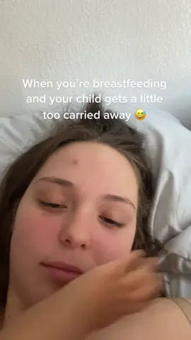 Stop looking at the bump on my forehead 😂 #breastfeadingmomma  #breastfeedingmom #toddlersoftiktok #toddlermom #breastfeedingtoddler #breastfedtoddlersoftiktok