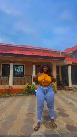 Mood: when someone calls me ugly but can’t go out without make up😂🤣😂😂 absolutely there’s nothing else to say. Imma Solid Star 🌟❤️🥰😍💯#foryoupage #viralvideo #trending #fypシ #trend #thickwomendoitbetter