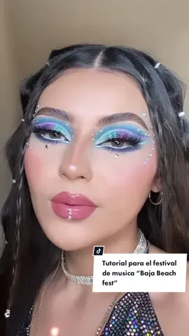¿A cuantos veré en @bajabeachfest?🥳💙🍾 #makeup #bajabeachfest #makeupartist #maquillaje #festival #parati #festival