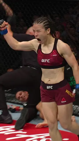 Champion in less than 1️⃣ minute!! ⏱ #UFC #zhangweili #knockout #champion