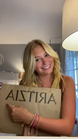 Aritzia haul!🤍 @Aritzia #aritzia #aritziahaul #haul #foryoupage  creds to @riley 😚