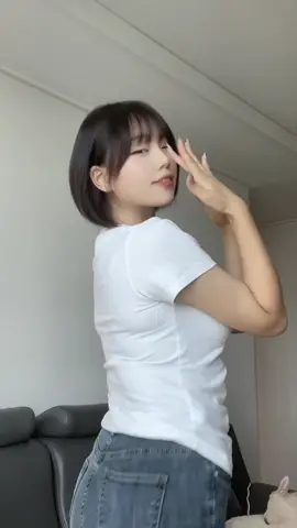 @ssk0982 님에게 회신 캘빈 입고 추억의 빵댕이 흔드러라.. 첫 빵댕송