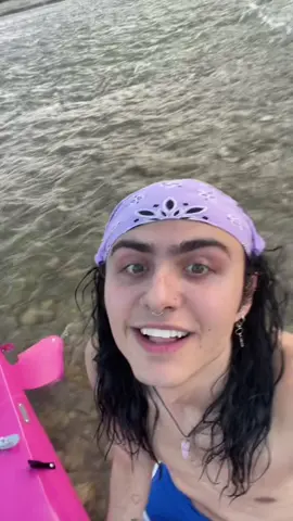 mr. turtle will always be remembered😩🤸🏼✨😋🦫 #animalplanet #amishlife #biblecore