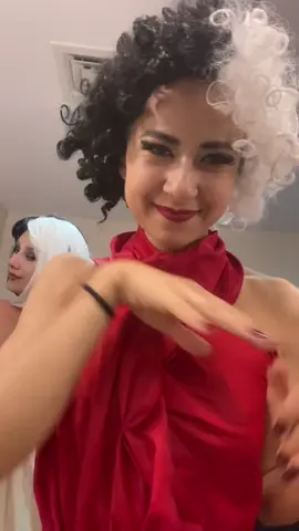 işte sonunda o hep çekmek istediğim transition ❤️‍🔥 #cruella #cruelladevil #foryoupage
