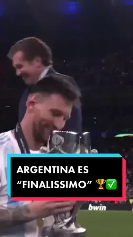 Messi levanta el título de la Finalissima. 🫡🏆🔥 #messi #argentina #lionelmessi #finalissima #futbol #fyp #viral #trend #parati