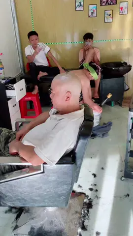 ai bị vợ hay ny cắm sừng lưu về để đi cắt nhá