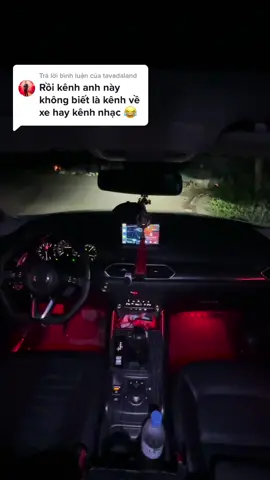 Trả lời @tavadaland  bạn có thể vừa nghe nhạc vừa #xem #xe cùng 1 lúc mà 🤣