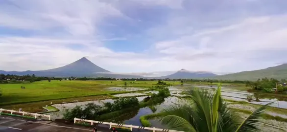 baby baby your my sun and moon 🌞🌕 #fyp #foryoupage #Mayon #mayonvolcano