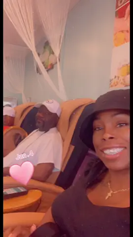 #fyp #husbandwife #highschoolsweethearts #spaday #relaxing #fypシ #fypシ゚viral #loveofmylife