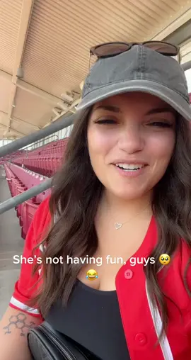 @morganbellamy #cincinnati #reds #votto #fyp @Joey Votto  here is your #1 fan!