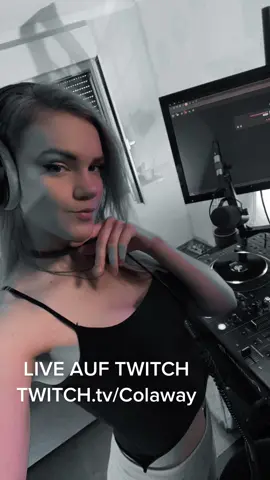LIVE AUF TWITCH http://twitch.tv/Colaway 😇 #twitchde #twitch #music #viral