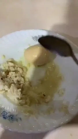 nasi dimulut udah abis telur susah amat di belah nya😡#bikin laper lagi aja🤣🤣