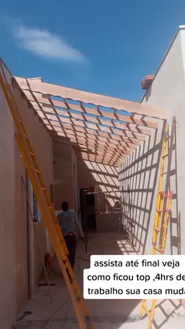 telhado corredor lavanderia top demais ⭐⭐⭐⭐⭐,neto carpinteiro está equipe top ,preparados pra deixar sua casa mais estilosa......🏠🤩🙏🔨/#casa #garagem #contrucaocivil #telhados #carpentry #carpinteiro #telhado #carpintaria #ribeiraopretonotiktok #telhas #barrobello #ribeiraopreto #cobertura #contrucaodecasa