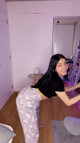 twerking monday in pajamas #tiktokindia #tiktokindia #fyp #fypシ #россия
