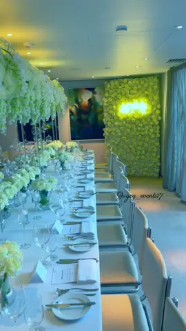 Elegance meets Class ✨#eventstylist #luxurydesign #luxurydecor #weddingtiktok #weddingdecor #eventplanner #supportblackownedbusinesses #blackentrepreneur #blackownedbusiness #luxuryeventplanner #instawedding #fypage #weddinginspiration #tableescape #fyp #tablesetting #reels #tiktok #reels__tiktok #fypシ #foryou #foryoupage #wedluxe #flowerdesign #floraldesign #partyideas #privatedinner #intimateparty #weddings #weddingvibes #weddinggoals #weddinginspo #wedding #congolaise🇨🇩 #tiktokcongo #london