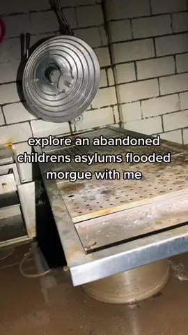 deep inside a pitch black basement😅#fyp #urbex #abandoned #urbanexploring #abandonedplaces #asylum #morgue #foryou #foryoupage
