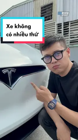 Xe không có nhiều thứ thế này thì đi thế nào? #Autodaily #Testla #xedien #tuonglai #danhgiaxe #reviewxe #xuhuong2022