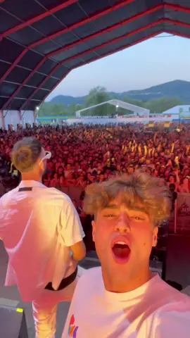 Quando sei al nameless e ascolti sul palco il nuovo pezzo di @freddepalma 🔥