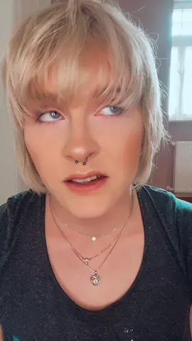 Kennst du das?🤔 #fy #fürdich #kenntihrdas #deineexistenz #weißeweste #😂 #🤣 #😅