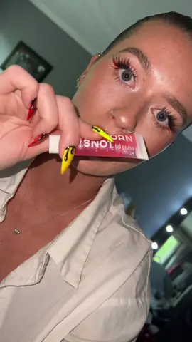 🦄🦠 #unicornsnot #lipgloss #sparklelipgloss #amazonfinds