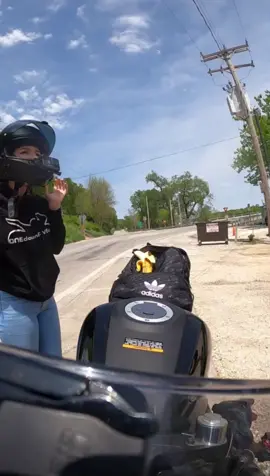 if I don’t bring the banana then who will? #bikelife #biketok#foryou #bikerchick #mototok #motorcycle #motovlog