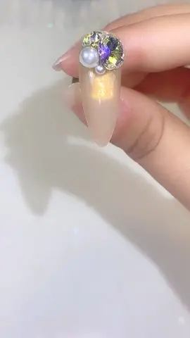 The sparkly nails is so flattering #nails #nail #nailart #manicure #gelnails #beauty #foruyou #u