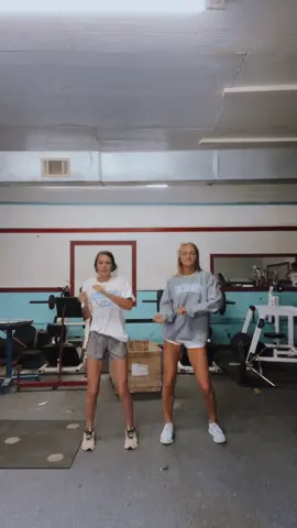 me and coach jacob matched today🏋️