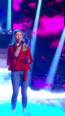Bei so einem berührenden Auftritt ist es kein Wunder, dass Lisa-Marie die Gewinnerin von #VoiceKids Staffel 8 ist! 😍