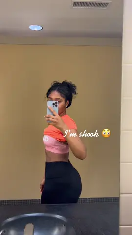 I’m honestly shocked, my bloating is gone. @Bloom Nutrition  #bloomnutrition #blackgirltiktok #blackgirlluxury #bloompartner #beforeandafter