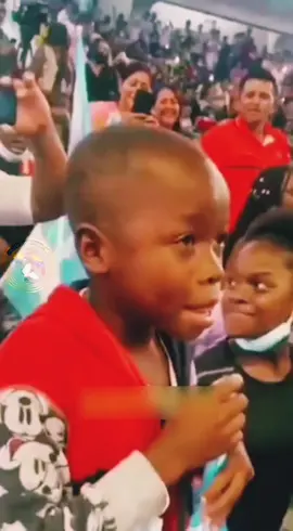 VEAN ESTE NIÑO  COMO CANTA #mehacedañoverte de #fresto #eltitasalsaurbana #consentimiento #salsaurbana #salsaparati #fypシ゚viral #fouyou #salsaparati #venezolanosenelmundo #eldelostemas