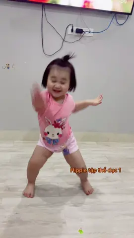 Hippie dẻo quớ nhảy nhót sắp thành dancer rồi #baby #babylove #embe #dancer #funny #yeucon
