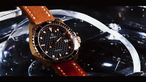 Bronze Case is a amazing material that it will show different oxidation effects according to the wearer's different ways of using it. This is also the reason why bronze watches are so popular. Get the super early bird prices now!>>boderry.com#foryou #menswatches