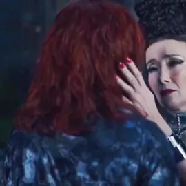 🤫 #cruelladevil #gwenstacy #foryou #traduxphillip #edit #fypシ