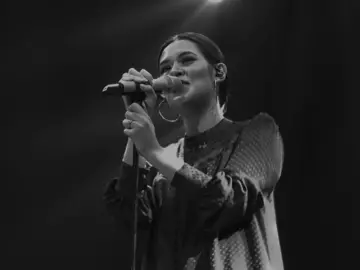 ku kan menunggu, tapi tak selamanya #raisa #fyp