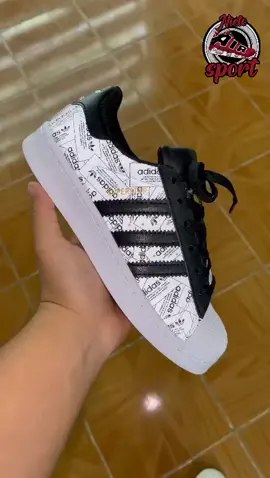 Adidas Super-Star Periódico, más info @nietosport_ en Instagram  #nietosport #adidas #superstar #periodico #viral #parati #venezuela🇻🇪 #barquisimeto #shoeschallenge #sneakers