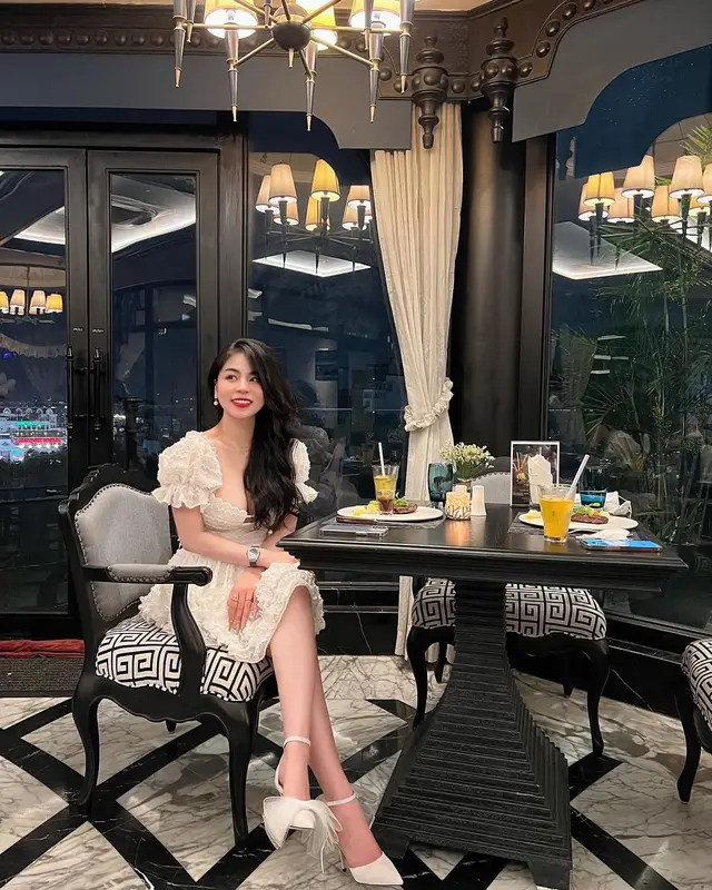 Có một câu thật sự đau lòng : “Khi bạn để quá nhiều gai nhọn của thế giới này cắm đầy người, thì người tổn thương tiếp theo chính là người muốn ôm lấy bạn...”🥹🥹#tinhyeu #fyp #foryou