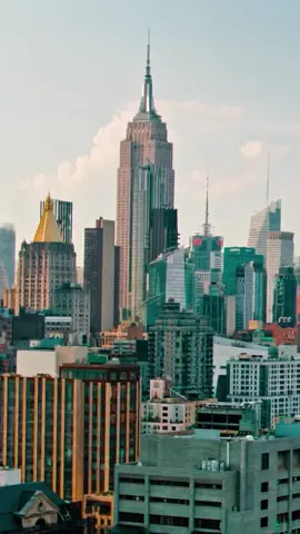What is the largest building in new york? #newyork #architecture #LearnOnTikTok