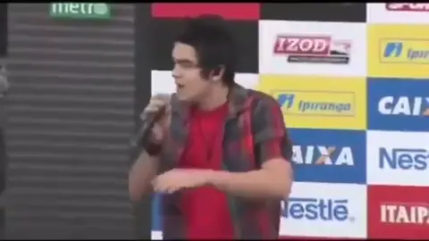 Luan Santana cantando o hino nacional do Brasil brasileiro #fy #luansantana #viral #parati #acervodememes