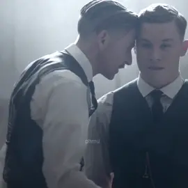 HELLO ALL OF THEM?!! #peakyblinders #arthurshelby #michaelgray #johnshelby #foryou #peakyblindersedits